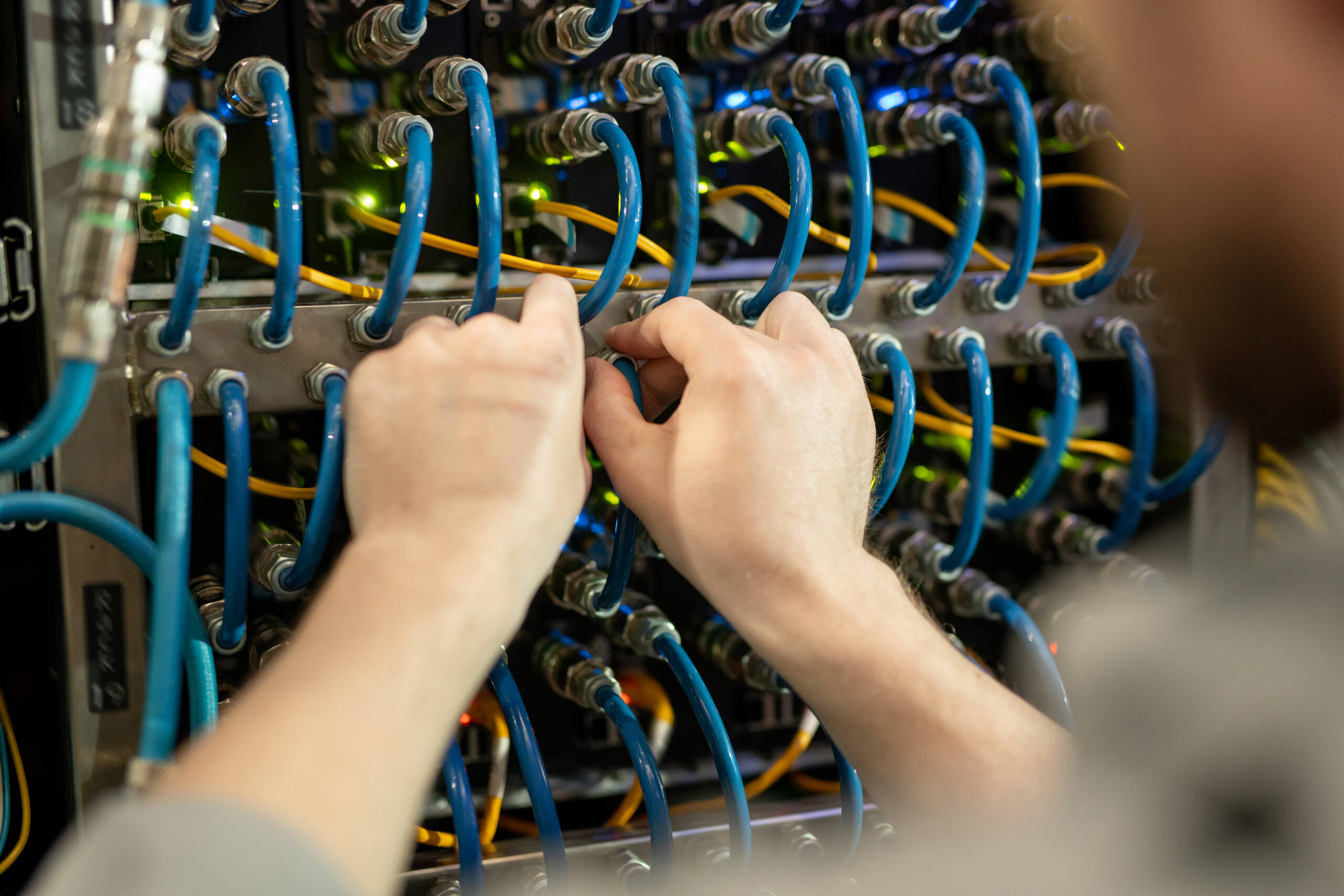 Checking cables of switchboard